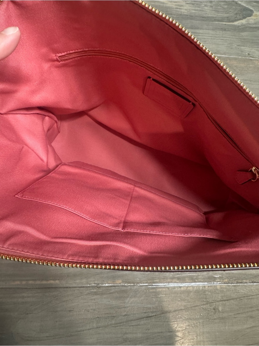 Coach rose Leather Tote with Gold Hardware - Picture 3 of 3